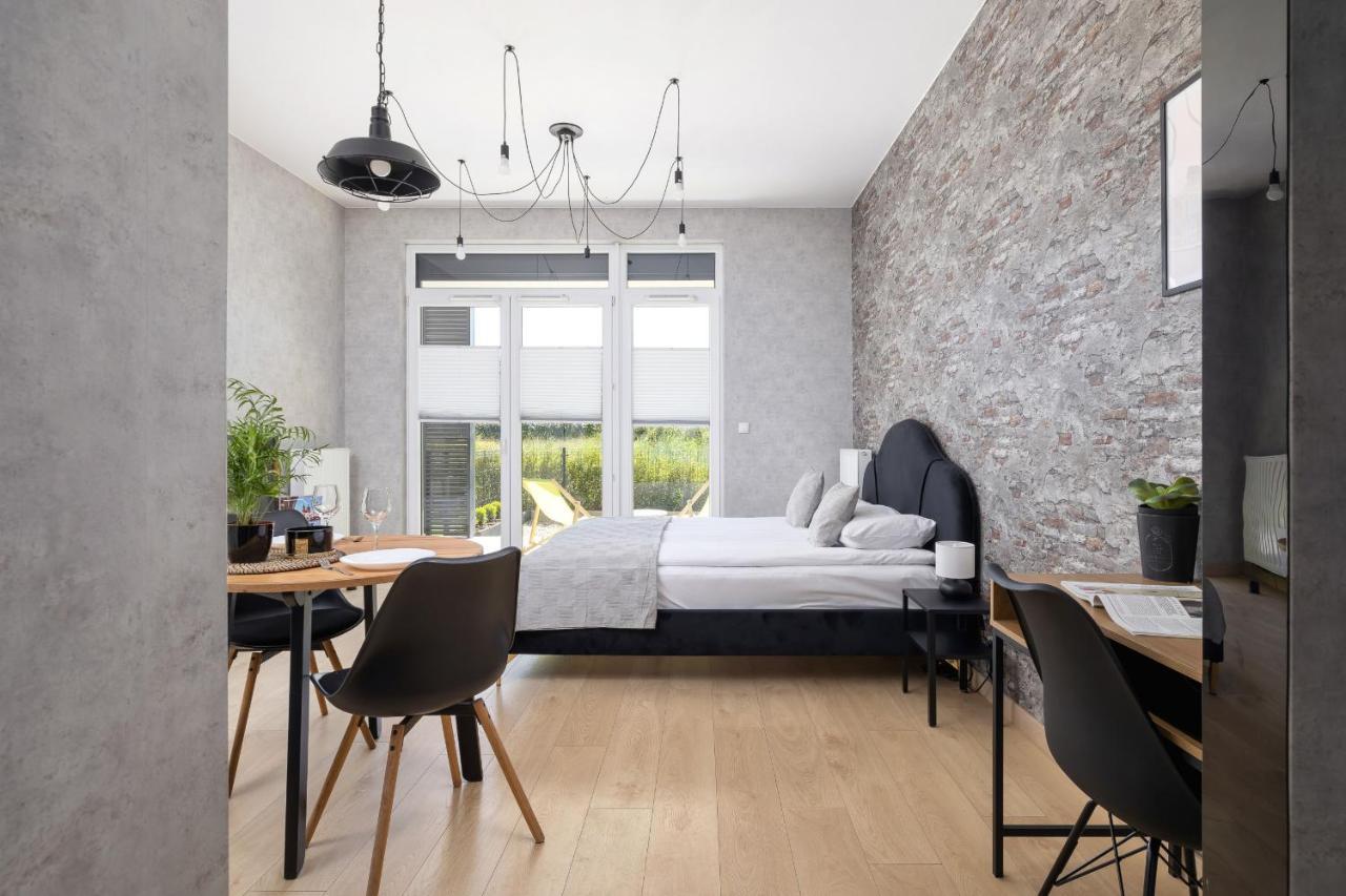 Krakow Studio With Parking & Terrace Near Zalew Bagry By Renters Prestige Exterior foto